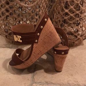 (((Sold))) Tommy Hilfiger wedges